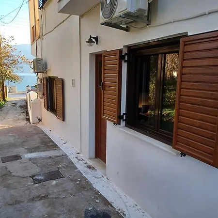 Poros Seaside Suite Poros Town Exteriér fotografie