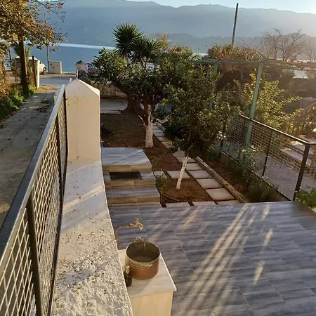 Poros Seaside Suite Poros Town Exteriér fotografie